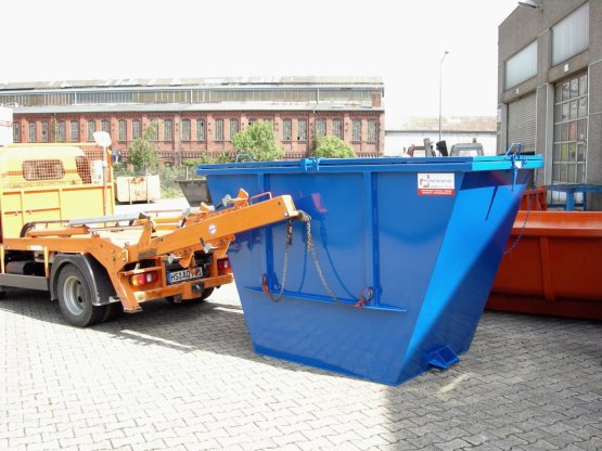 Abgedeckte Mini-Absetzmulde