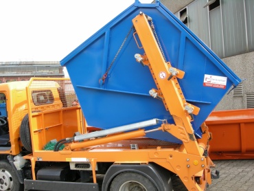 Abgedeckte-Mini-Absetzmulde-Inhalt-ca-3-8-m-System