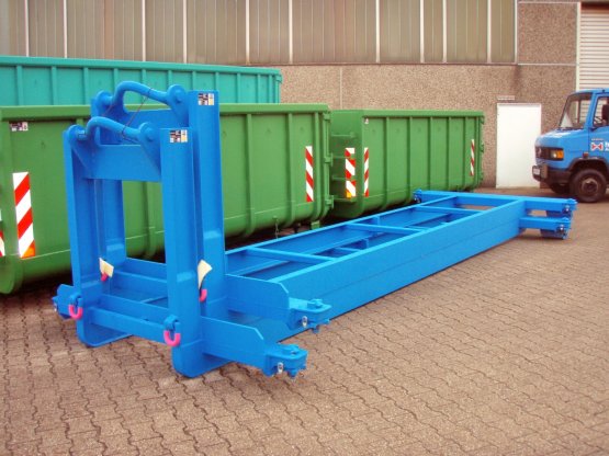 HÜLLENKREMER Containerbau NRW - Spezielle Abroll-Container-Unterrahmen mit ISO-Containerverriegelungen