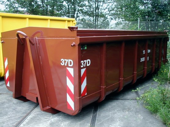HÜLLENKREMER Containerbau NRW - Abrollcontainer mit 2-teiligem Schiebedach